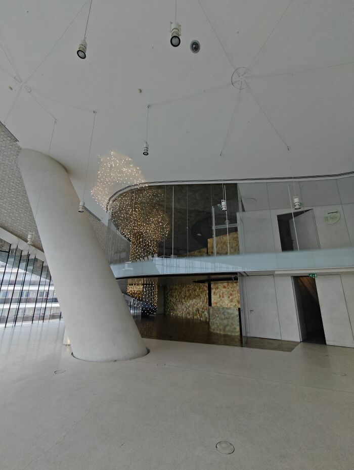 Docking In The Future: Leix&otilde;es Porto Cruise Terminal's Bold, Futuristic Design