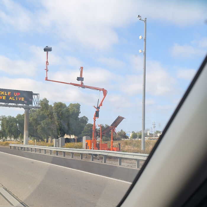 Highway traffic monitoring equipment on roadside capturing vehicle data, a mystery object recognized by online group.