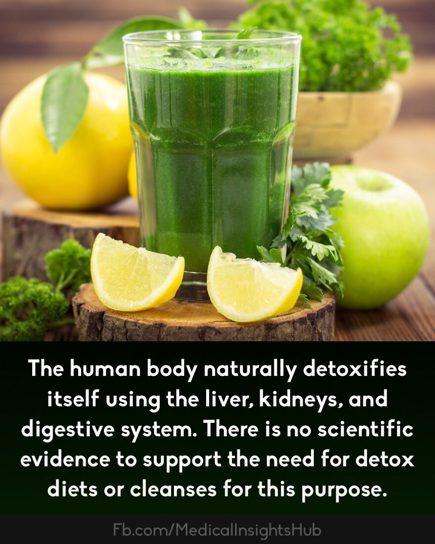 Glass of green juice with lemon wedges and apple, illustrating medical facts about fingers containing no muscles.