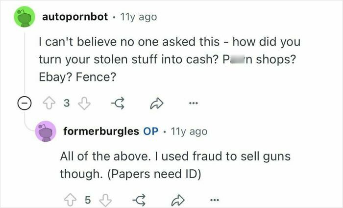 Reddit conversation between users discussing how former burglars turned stolen goods into cash through various methods including fraud.