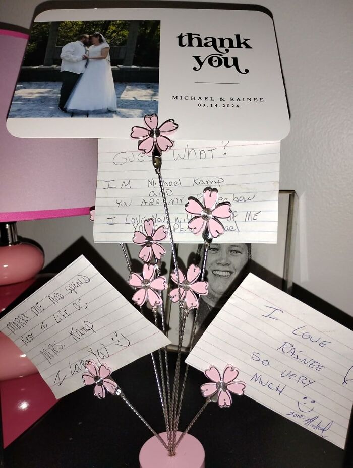 Pink flower photo holder displaying wedding thank you card and handwritten notes, creative spirit arty finds inspiration.