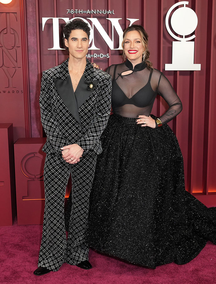 Two stars wearing bold and unconventional outfits on the red carpet of the 2025 Tony Awards worst dressed list.