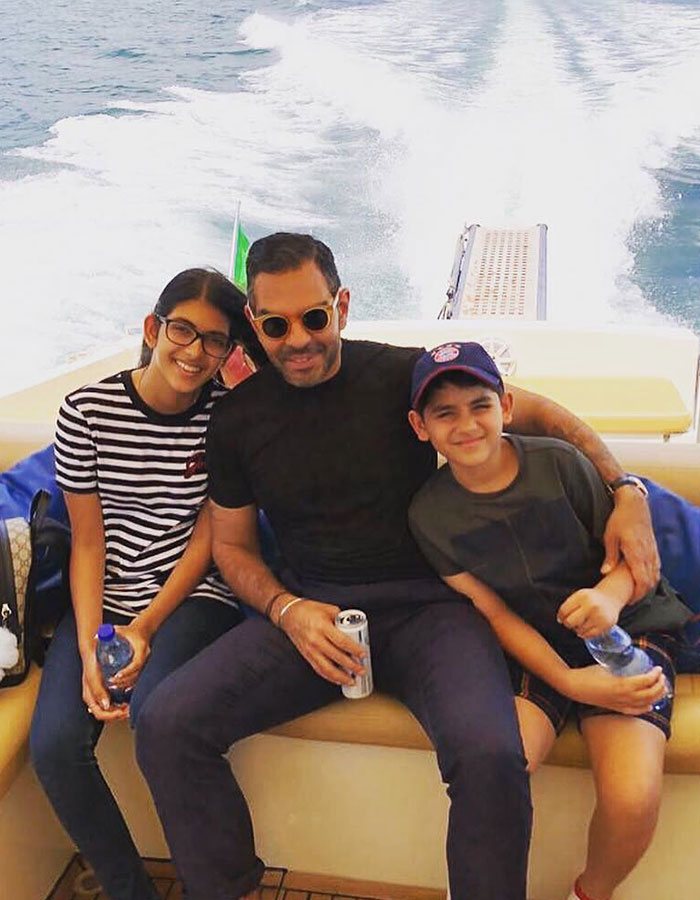 Prince William's Billionaire Friend, 53, Suddenly Passes Away During Polo Match Prince William's Billionaire Friend, 53, Suddenly Passes Away During Polo Match