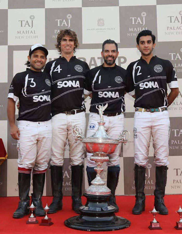 Prince William's Billionaire Friend, 53, Suddenly Passes Away During Polo Match Prince William's Billionaire Friend, 53, Suddenly Passes Away During Polo Match