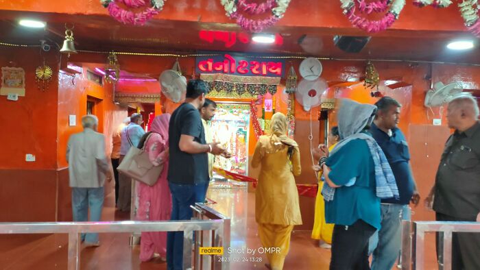 Feel Good Holidays With Spiritual Solace