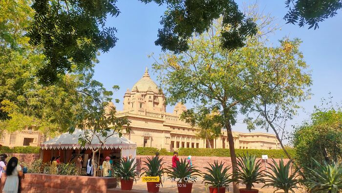 Feel Good Holidays With Spiritual Solace