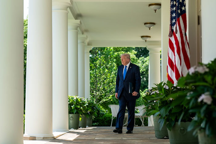 New Pics Show Rose Garden Bulldozed And Paved Over In Trump&rsquo;s White House Redesign