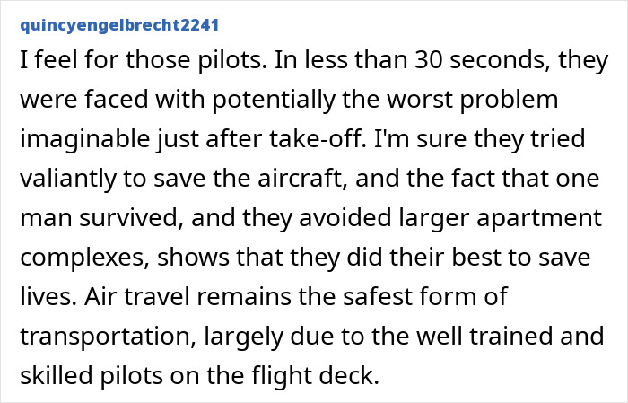 Comment expressing sympathy for Air India pilots facing a crisis shortly after takeoff before crash accident.