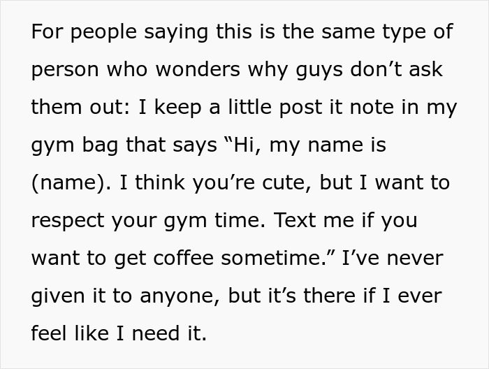 Text about a woman at the gym stating she&rsquo;s not there to make friends while a gym guy tries to fist bump her.
