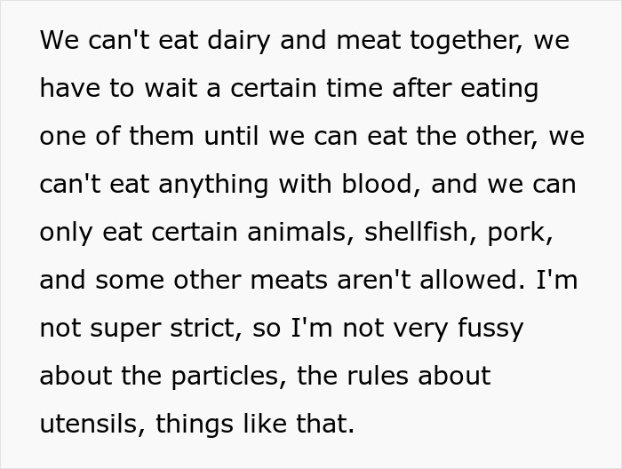 Text about dietary restrictions in Jewish culture and challenges with bacon in meals during visits.