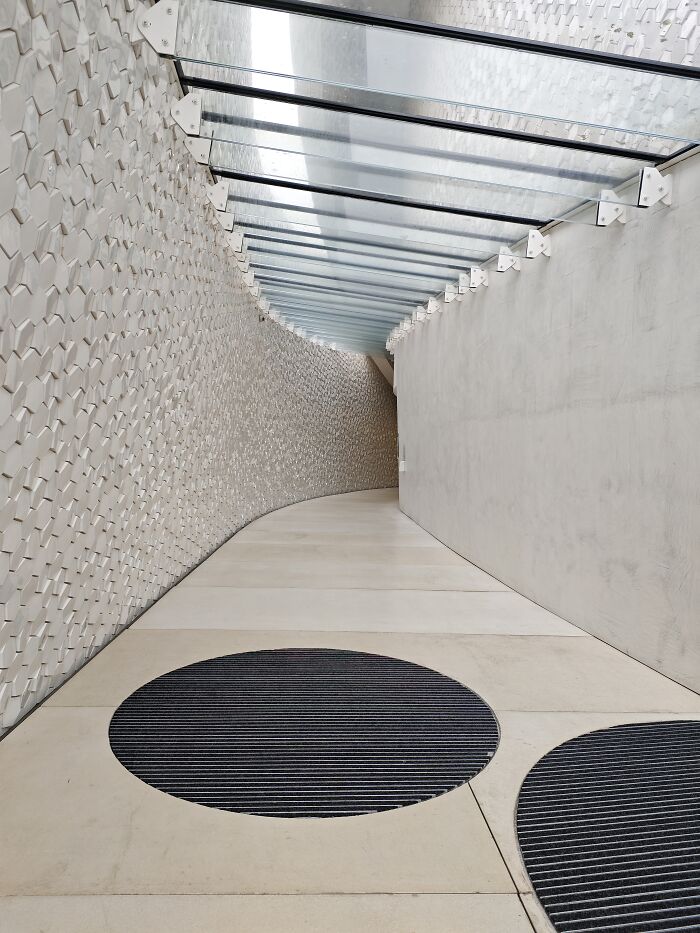 Docking In The Future: Leix&otilde;es Porto Cruise Terminal's Bold, Futuristic Design