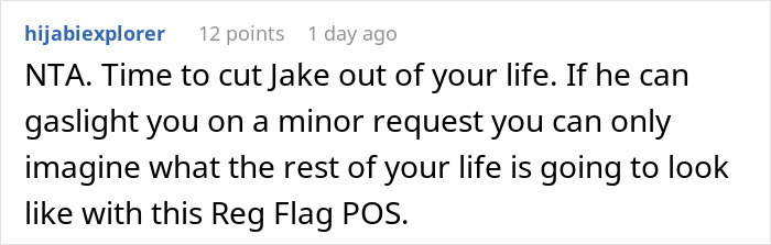 Screenshot of a Reddit comment discussing a woman refusing to cut her hair for her boyfriend&rsquo;s mom&rsquo;s party.