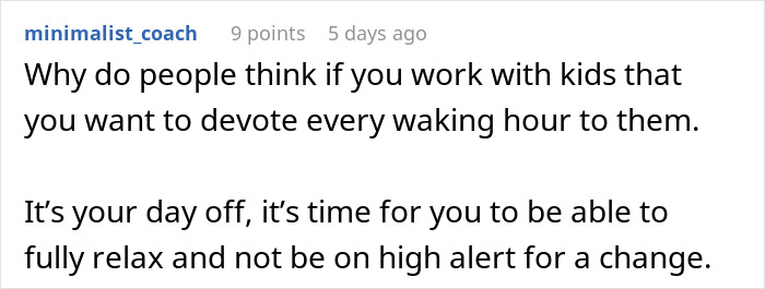 Screenshot of a Reddit comment discussing the expectation for colleagues to babysit kids on their day off without pay. Screenshot of a Reddit comment discussing the expectation for colleagues to babysit kids on their day off without pay.