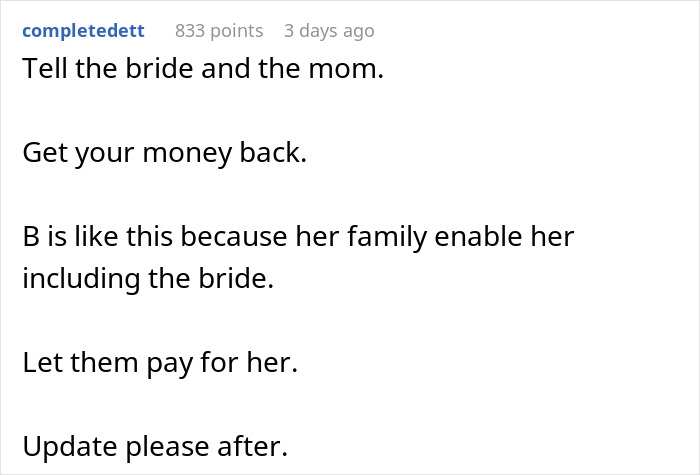 Text post from a user advising to tell the bride and mom to get money back after MOH overcharged for the bachelorette.
