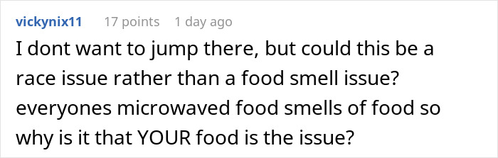 Reddit comment questioning if coworker complaint about woman&rsquo;s lunch smelling too real is a race issue or food smell issue.