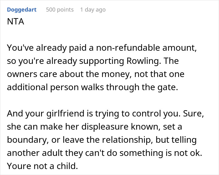 Comment text discussing supporting transphobia related to the Harry Potter Wizarding World visit controversy.