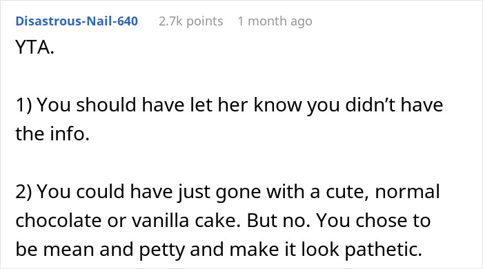 Comment discussing the gray cake disappointment at a gender reveal party and blaming pregnant sister.