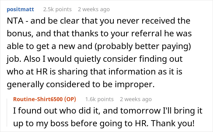 Reddit comments discussing a referral bonus and a job opportunity thanks to an ex-colleague&rsquo;s recommendation.