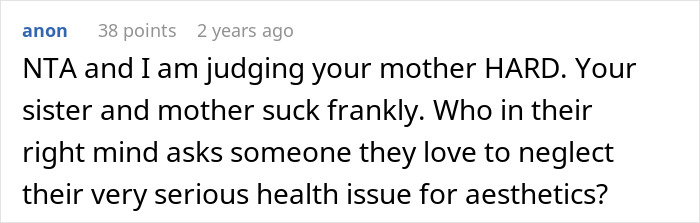 Screenshot of a forum comment discussing a woman refusing to risk her health for sister&rsquo;s wedding photo aesthetic.