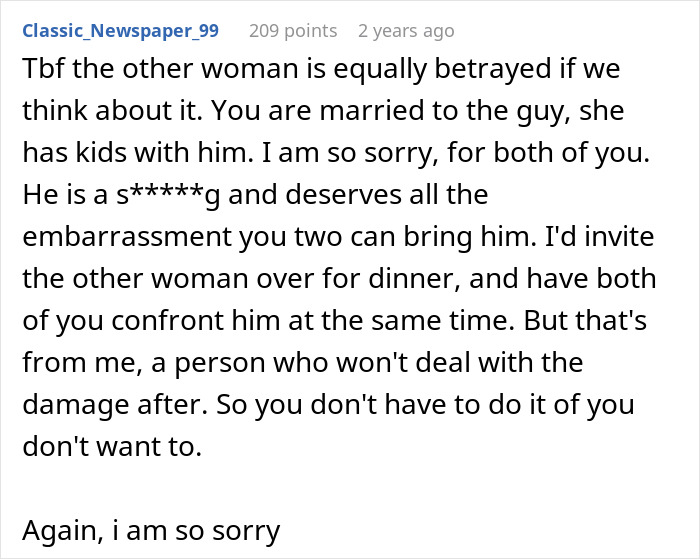 Comment discussing a man hiding a secret second family revealed after his wife borrows his phone, expressing sympathy and betrayal.