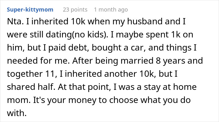 Reddit comment discussing sharing money and buying a car in a jobless guy and provider girlfriend conflict.