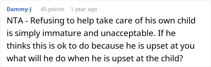 Screenshot of an online comment discussing a married couple moving houses, with husband leaving everything for wife to handle.