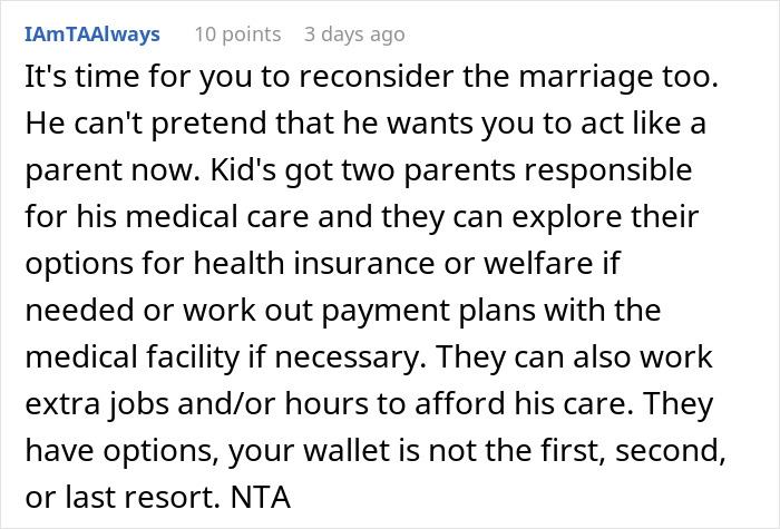 Screenshot of a forum comment discussing how the husband asked to pay for the stepson’s surgery and the response given. Screenshot of a forum comment discussing how the husband asked to pay for the stepson’s surgery and the response given.