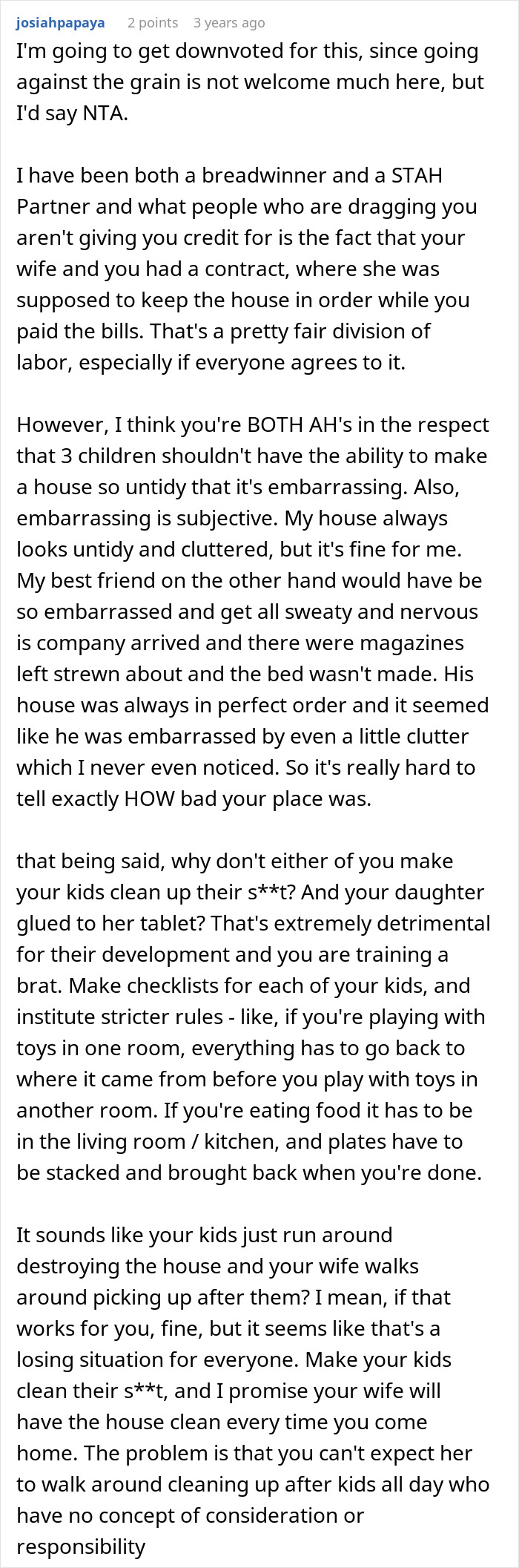 Text screenshot of a discussion about a husband blaming his ill wife for a messy home after bringing guests over.