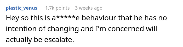 Screenshot of Reddit comment discussing disturbing behavior where guy wakes up girlfriend to yell at her for not wearing sexy clothes.