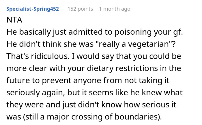 Text conversation about a friend slipping bone broth into a meat-allergic woman&rsquo;s soup, ignoring dietary restrictions.
