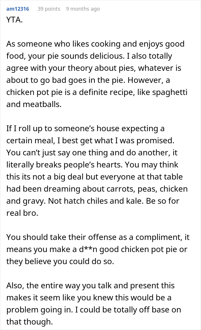 Text post discussing a chicken pot pie recipe and reactions at a family gathering debate about classic versus modified versions.