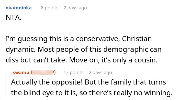 Screenshot of a Reddit conversation discussing a woman clapping back at her cousin insulting her wedding, focusing on family dynamics.