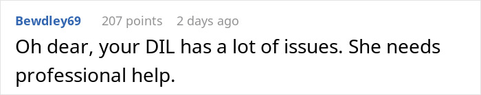 Comment on a forum discussing a daughter-in-law seeking relationship with mother-in-law and facing rejection.