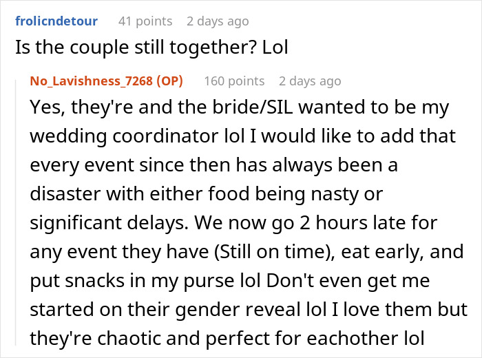 Screenshot of a Reddit conversation describing a chaotic wedding experience that sounds like a wedding on The Sims.
