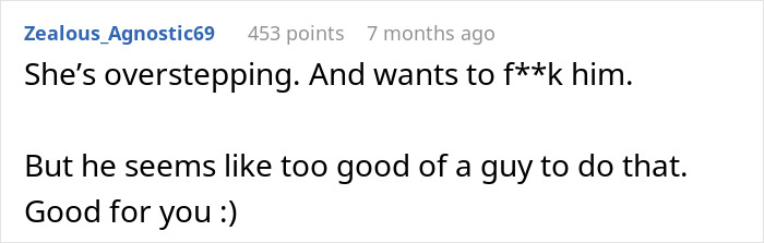 Screenshot of a forum comment discussing a woman upset about not sleeping in the same bed with her friend&rsquo;s girlfriend.