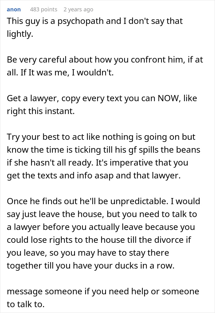 Screenshot of a detailed online comment warning about a man hiding a secret second family and legal advice after discovery.
