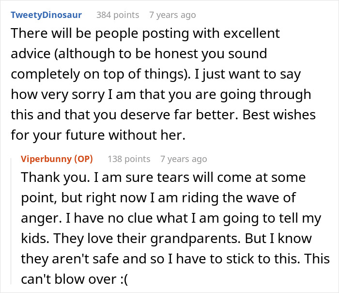 Online conversation showing a woman seeking advice on how to deal with her mom threatening to call CPS. Online conversation showing a woman seeking advice on how to deal with her mom threatening to call CPS.