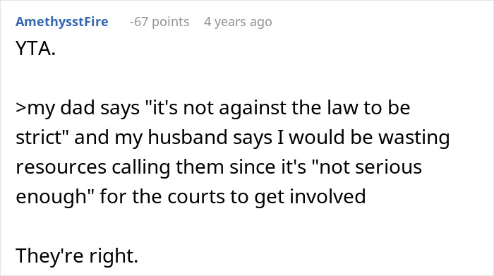 Screenshot of an online discussion about debating calling CPS after learning niece&rsquo;s challenging home life.