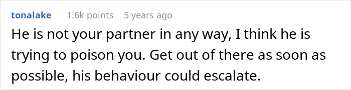 Comment warning about potential poisoning, advising immediate escape due to escalating behavior risks involving slugs and pet snails.