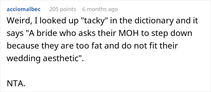 Screenshot of an online comment discussing a bride excluding maid of honor due to pregnancy weight and wedding drama. Screenshot of an online comment discussing a bride excluding maid of honor due to pregnancy weight and wedding drama.