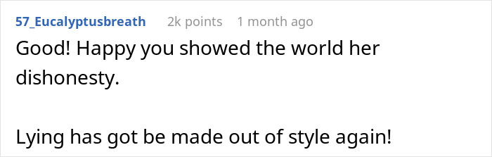 Screenshot of a Reddit comment discussing a guest ruining a venue host&rsquo;s reputation over a $1200 cleaning bill.