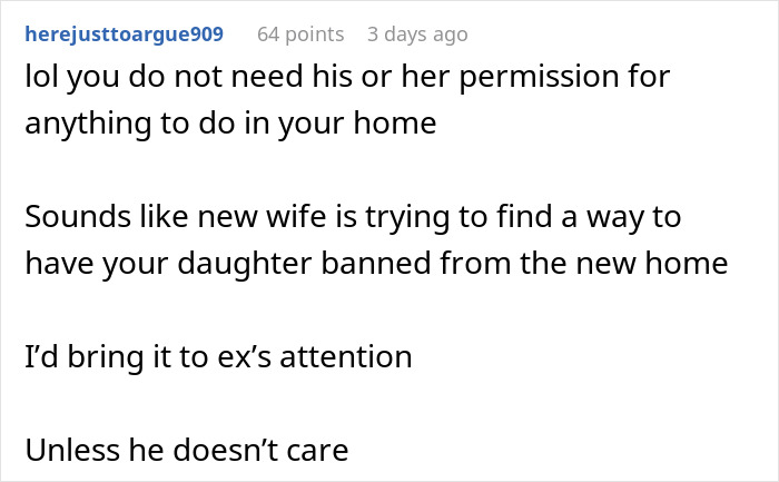 Comment discussing a man demanding his ex rehomes her cats because his new wife is severely allergic.
