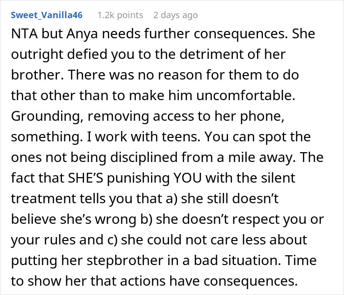 Comment discussing enforcing basic boundaries on daughter's sleepover, emphasizing discipline and consequences for misbehavior. Comment discussing enforcing basic boundaries on daughter's sleepover, emphasizing discipline and consequences for misbehavior.