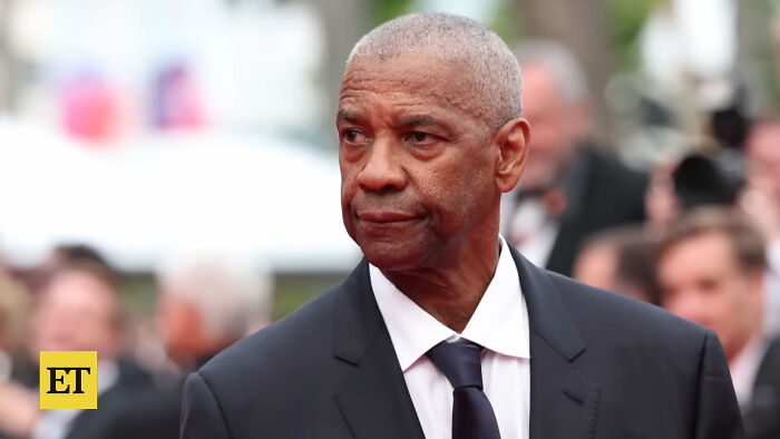 Renowned male actor at a public event illustrating Hollywood hypocrisy on aging and men aging like fine wine.