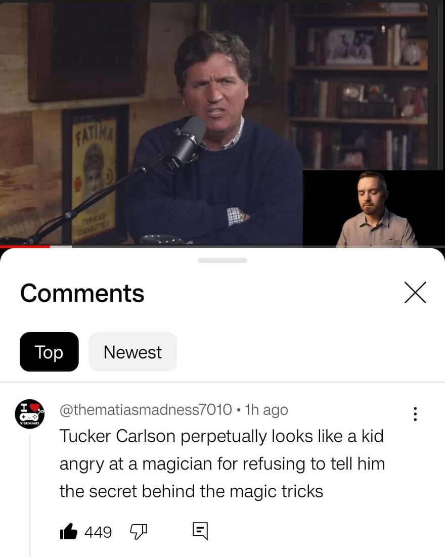 Hombre discutiendo en micr&oacute;fono con comentario hilarante de insulto raro que provoca risas incluso entre enemigos.