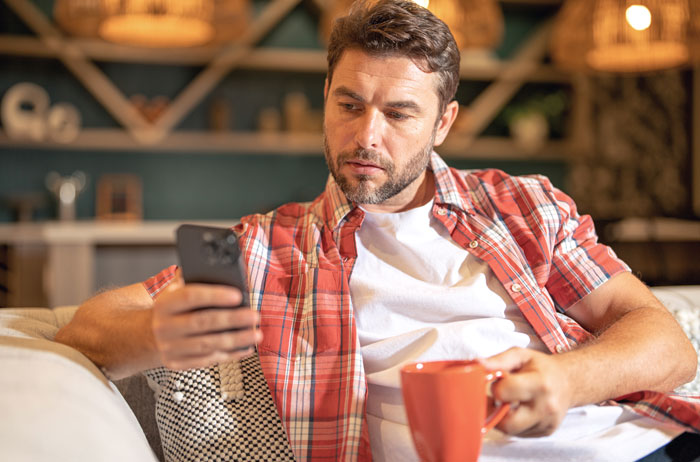 Wife Sees Hubby’s Texts To Minor, Says “I Am On 8 Hour Road Trip With Him And Don’t Know What To Do” Wife Sees Hubby’s Texts To Minor, Says “I Am On 8 Hour Road Trip With Him And Don’t Know What To Do”