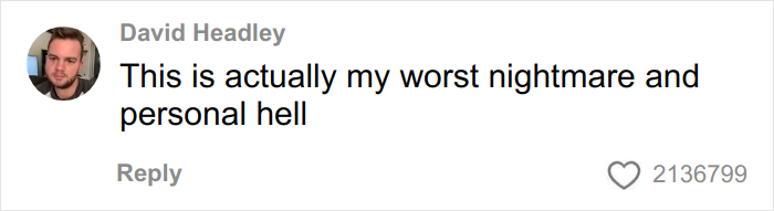 “My Worst Nightmare”: Stranded Passengers Get A Free Concert They Never Asked For “My Worst Nightmare”: Stranded Passengers Get A Free Concert They Never Asked For