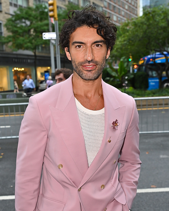 "The Judge Was Paid Off": Justin Baldoni's $400M Lawsuit Against Blake Lively Dismissed By Court "The Judge Was Paid Off": Justin Baldoni's $400M Lawsuit Against Blake Lively Dismissed By Court