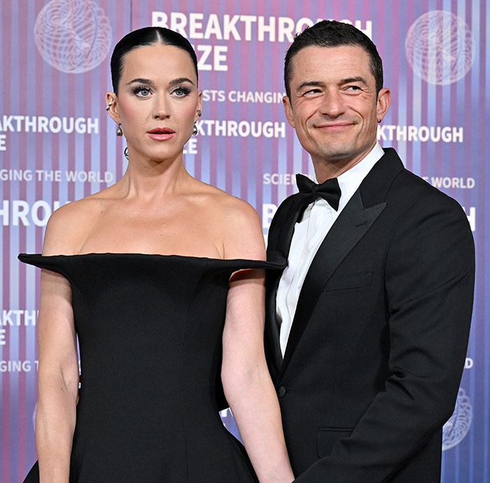 Katy Perry and Orlando Bloom posing together at a formal event amid split news after six years engaged Katy Perry and Orlando Bloom posing together at a formal event amid split news after six years engaged