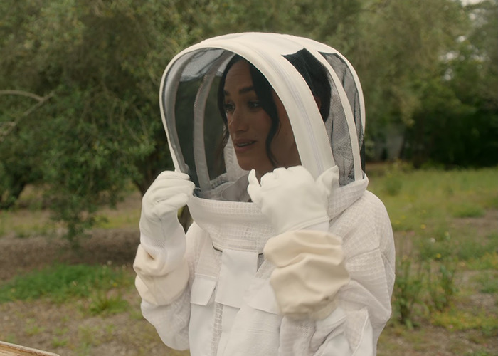 Meghan Markle wearing a beekeeping suit outdoors, related to Meghan Markle brand products from Williams Sonoma discovery. Meghan Markle wearing a beekeeping suit outdoors, related to Meghan Markle brand products from Williams Sonoma discovery.